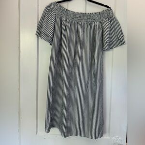 Old Navy | Blue & white | Stripped | Smocked | Dress | Small Tall